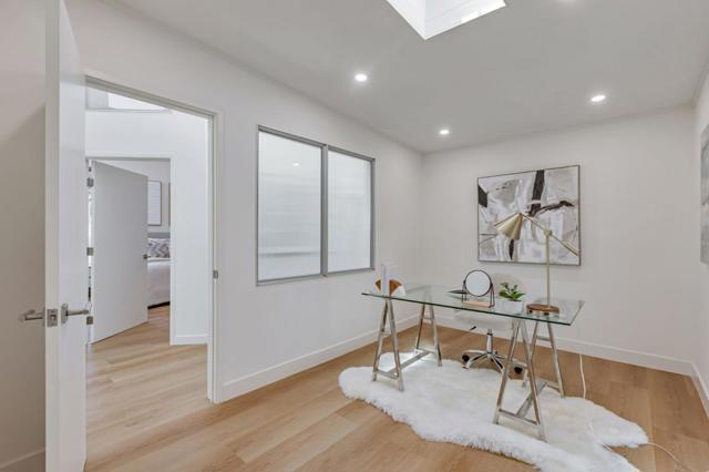 271 Woodhams Road, Santa Clara CA: https://media.crmls.org/mediaz/58f5f385-ea02-4259-9639-faea946e5951.jpg