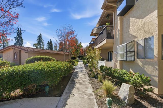 Detail Gallery Image 36 of 55 For 12250 Corte Sabio #2210,  San Diego,  CA 92128 - 2 Beds | 2 Baths