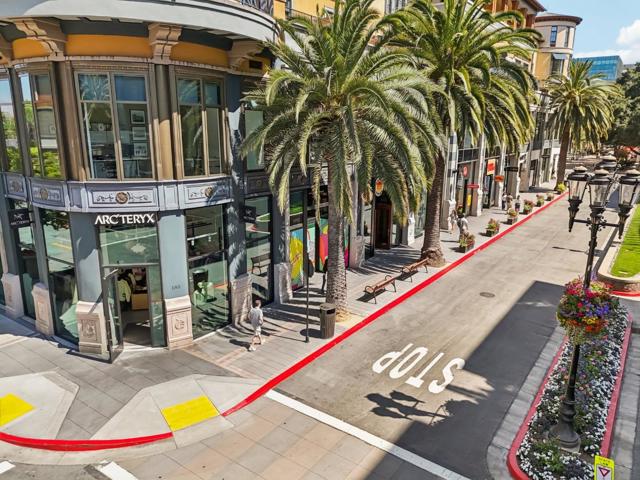 193 Roxbury Street, Santa Clara CA: https://media.crmls.org/mediaz/58f6cab4-7a68-4eb9-bb3b-a1db7e3a2c28.jpg