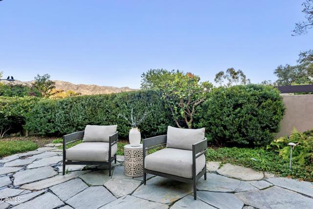 Detail Gallery Image 57 of 67 For 1345 Carnarvon Dr, Pasadena,  CA 91103 - 2 Beds | 2 Baths