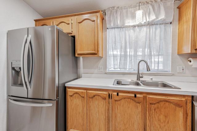 1580 Balein Court, Hayward CA: https://media.crmls.org/mediaz/58f6fb31-2074-47fd-89b9-b7a3d444f67c.jpg