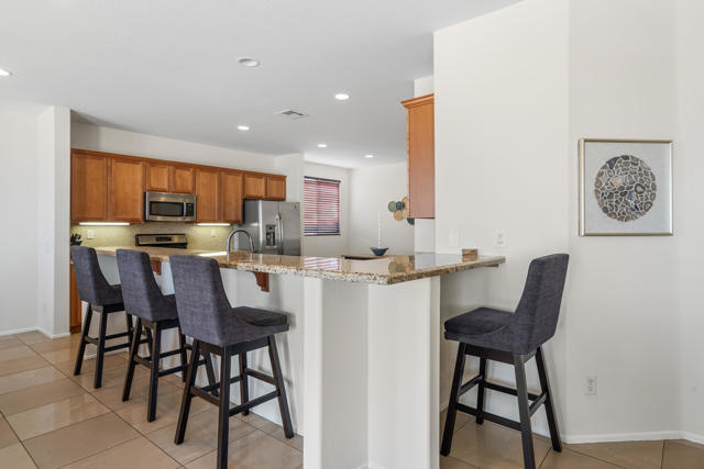 Image 12 of 45 For 84345 Volare Avenue
