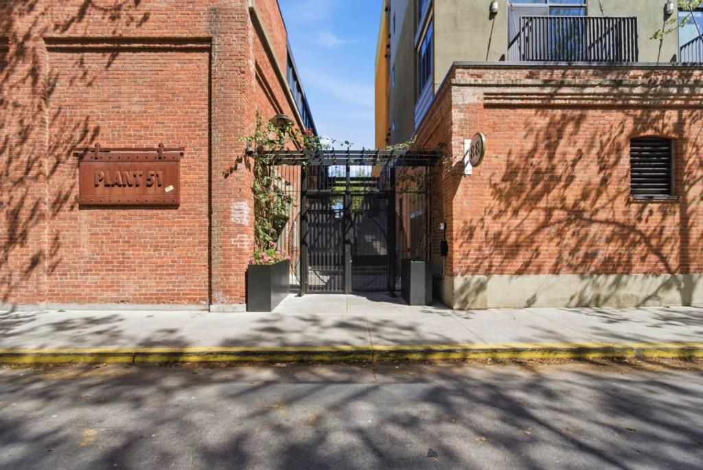 88 Bush Street #3170