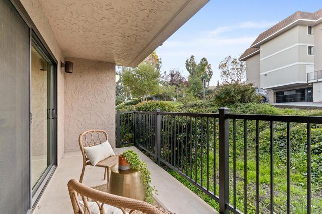 1031 Cherry Avenue, San Bruno CA: https://media.crmls.org/mediaz/58f8c2cf-ca9f-4cda-836d-fbacf6426408.jpg