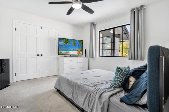 6057 Rainbow Hill Road, Agoura Hills CA: https://media.crmls.org/mediaz/58f8e212-860d-40e8-b5cd-fb0924ebb3fb.jpg