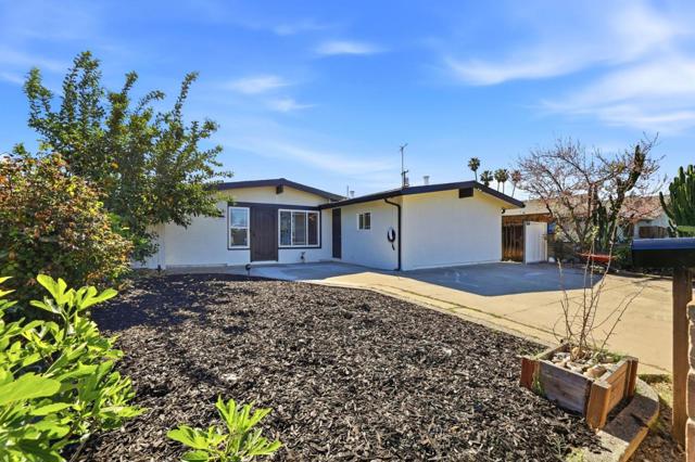 1800 Seaview Drive, San Jose CA: https://media.crmls.org/mediaz/58f92982-f1af-4ced-847a-d55cd4b87e1d.jpg