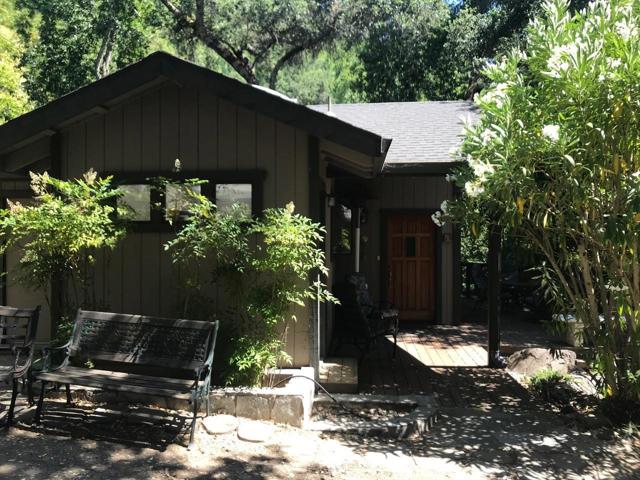20600 Aldercroft, Los Gatos CA: https://media.crmls.org/mediaz/58fa3ce1-3c29-4ac1-9656-5327d27cc4f7.jpg