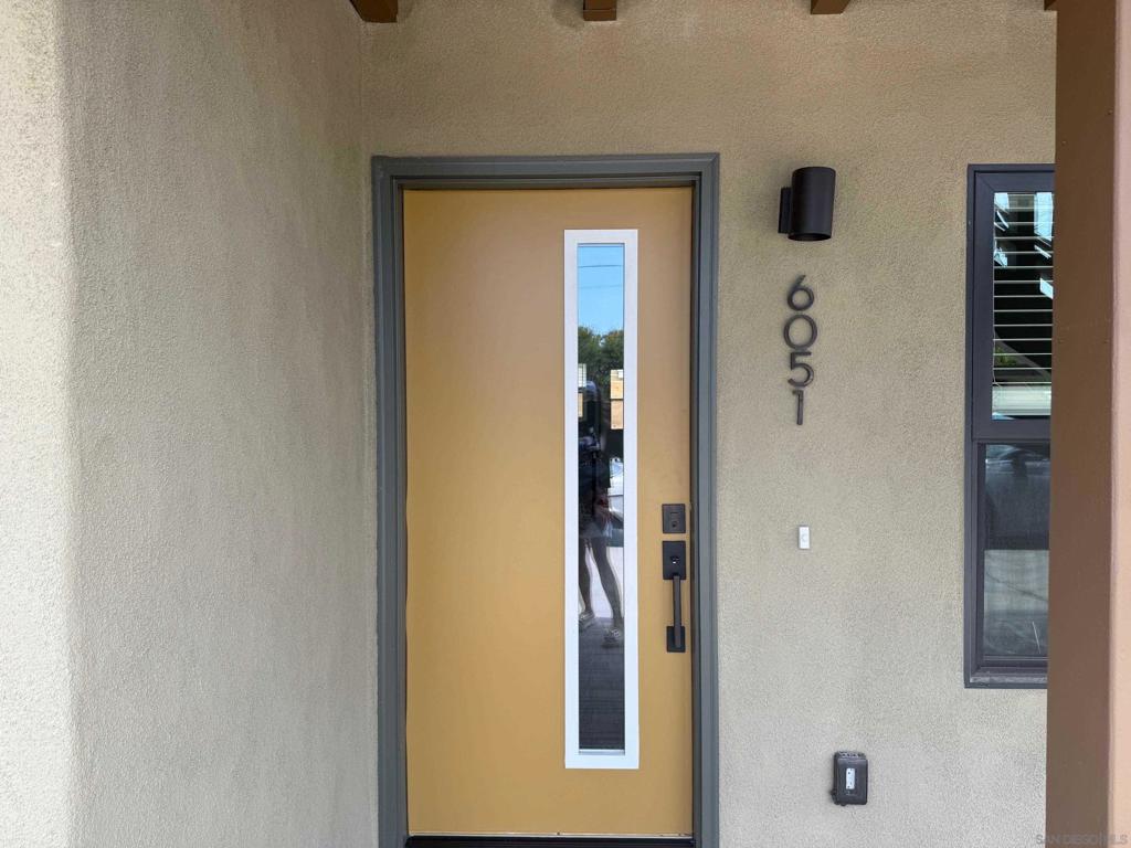 6051 La Jolla Hermosa Ave