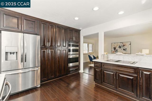 3094 Deer Meadow, Danville CA: https://media.crmls.org/mediaz/58fb61dc-0cef-4136-a392-edc17d402ea1.jpg