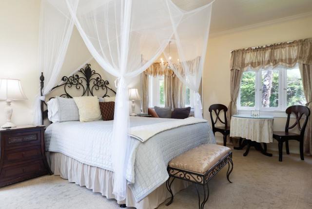 620 El Salto Drive, Capitola CA: https://media.crmls.org/mediaz/58fbfee1-9ee0-4f98-98cc-78bf322b99e0.jpg