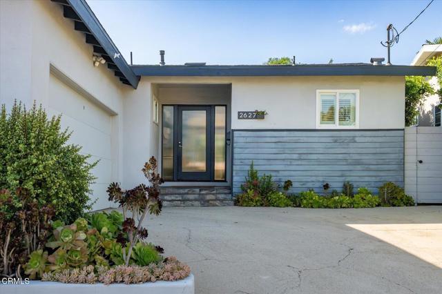 Detail Gallery Image 2 of 50 For 2627 Range Rd, Los Angeles,  CA 90065 - 3 Beds | 2 Baths