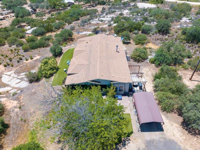 26671 Littlepage Road, Ramona CA: https://media.crmls.org/mediaz/59018679-5f35-4fd2-a1e7-de3c5238f95c.jpg