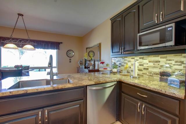 303 Taryn Court, Hollister CA: https://media.crmls.org/mediaz/5901f75a-5f35-4852-9218-9f0f0d3429e7.jpg