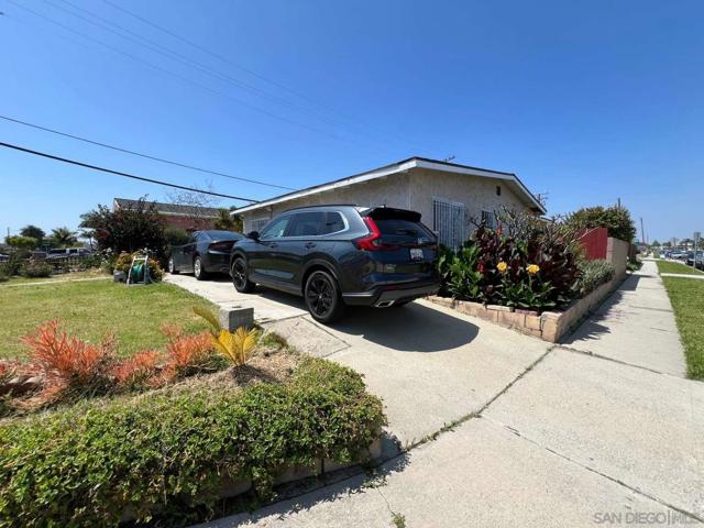 137 235Th St, Carson, California 90745, 4 Bedrooms Bedrooms, ,2 BathroomsBathrooms,Single Family Residence,For Sale,235Th St,240013947SD