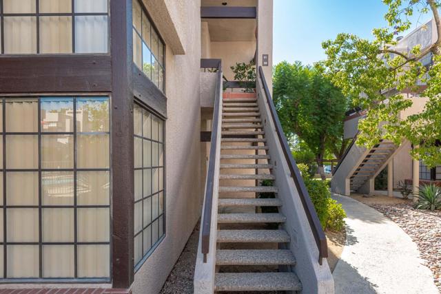 Image 4 of 39 For 2601 Broadmoor Drive 61
