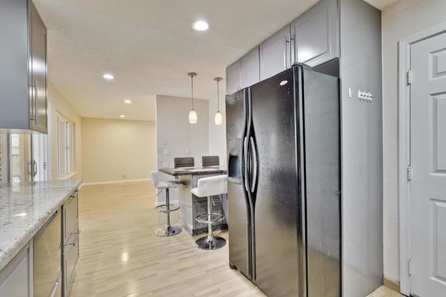 5179 Pebbletree Court, San Jose CA: https://media.crmls.org/mediaz/5905607a-ef1b-4370-a156-f3bee9eacd1a.jpg