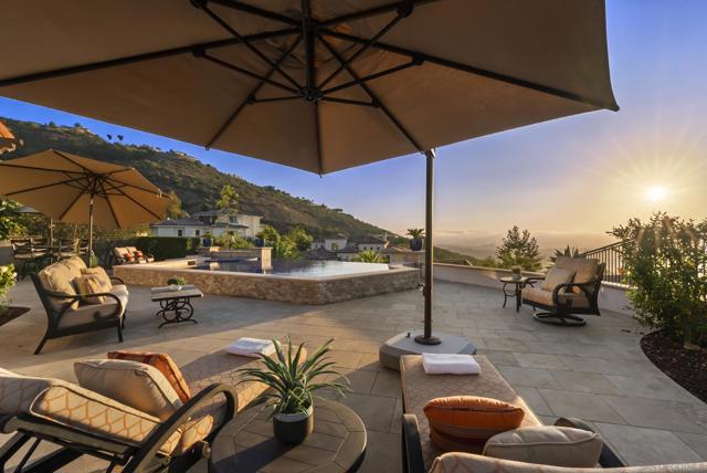 7778 Camino Sin Puente, Rancho Santa Fe CA: https://media.crmls.org/mediaz/59056e81-d193-410a-8f90-5ba5d9cdc679.jpg