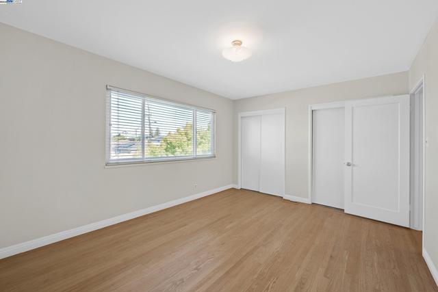 19028 Clemans Dr, Castro Valley CA: https://media.crmls.org/mediaz/590590d3-d29b-4473-8949-5694c56ca4cb.jpg