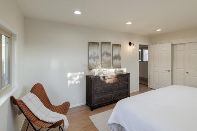 2331 Buena Vista Avenue, Belmont CA: https://media.crmls.org/mediaz/5906ed10-8d6c-4527-9ce5-0e531f56a9f2.jpg