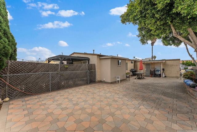 3317 19 Jemez Dr, San Diego CA: https://media.crmls.org/mediaz/59073254-be2d-41b8-867b-018eeafafc7f.jpg