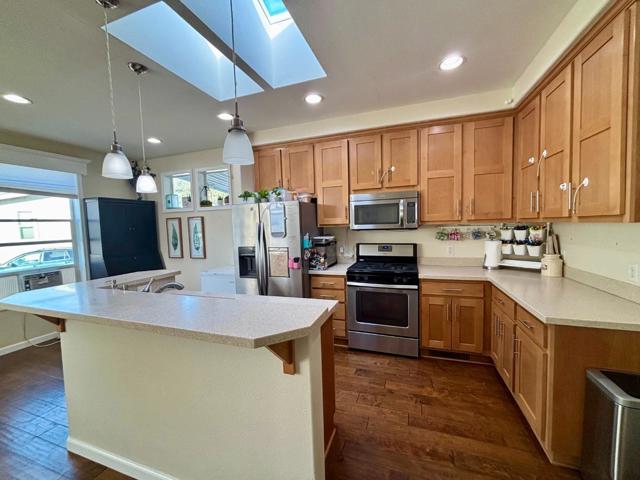 2711 Mar Vista Drive, Aptos CA: https://media.crmls.org/mediaz/59077917-3315-4cc4-a726-fa2405853e2f.jpg