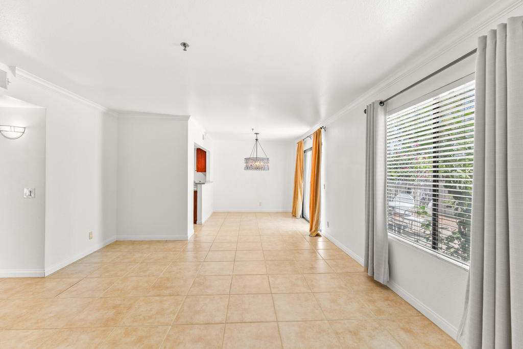 MLS #219131525DA image #5