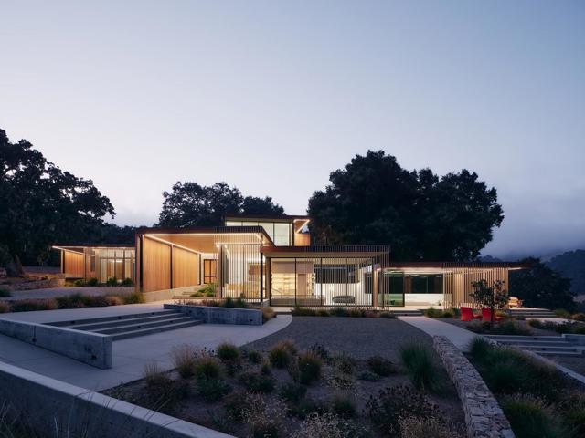 2 Rumsen Trace, Carmel CA: https://media.crmls.org/mediaz/5908accc-049c-4594-a4f0-3a7ec1121063.jpg