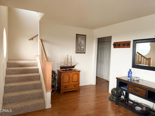 Detail Gallery Image 8 of 33 For 900 Glass Beach Dr, Fort Bragg,  CA 95437 - 3 Beds | 2/1 Baths