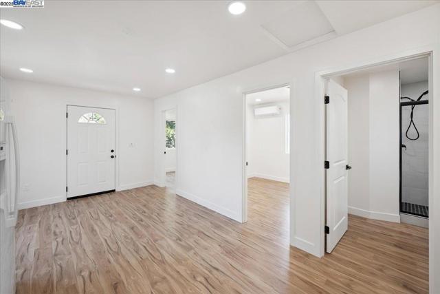 917 Channing Way, Berkeley CA: https://media.crmls.org/mediaz/590a0419-be07-4526-ad34-eca1c0d37770.jpg