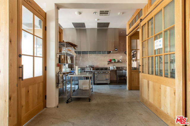 12906 Venice Boulevard, Los Angeles CA: https://media.crmls.org/mediaz/590b0815-f53e-4a27-a376-c34848f50862.jpg