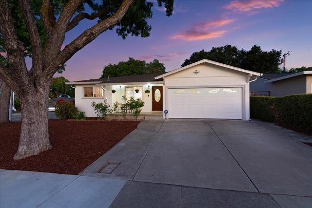 2804 Steinhart Court, Santa Clara CA: https://media.crmls.org/mediaz/590b1824-09f1-4d58-b8ff-d48630f18cce.jpg