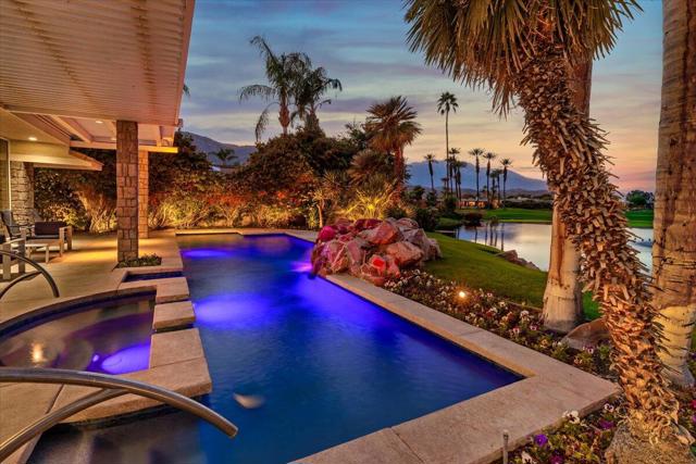 2 Deerfield Court, Rancho Mirage CA: https://media.crmls.org/mediaz/590c284b-5472-4af2-b755-632417ba92e7.jpg