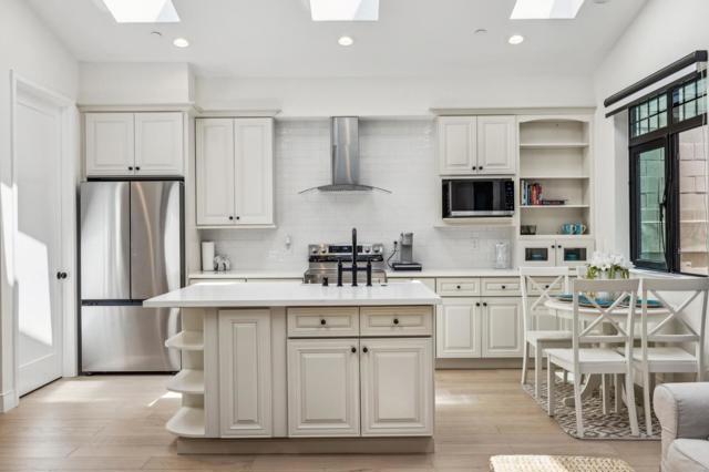 546 Oxford Avenue, Palo Alto CA: https://media.crmls.org/mediaz/590c4593-fe8d-477c-b979-641fdbb2dcf2.jpg