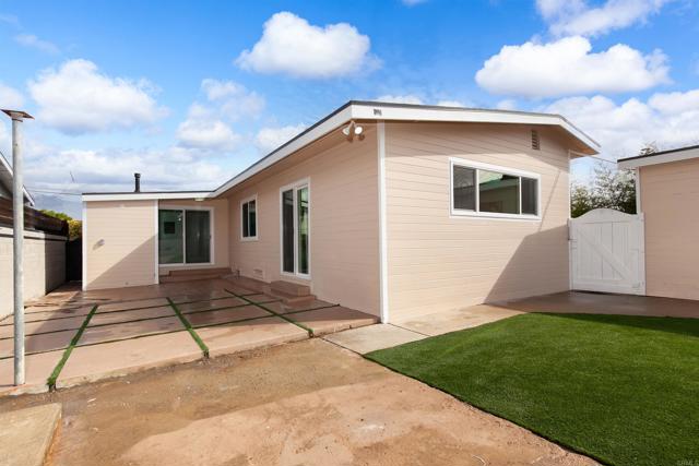 Detail Gallery Image 58 of 75 For 3840 Tomahawk Ln, San Diego,  CA 92117 - 5 Beds | 2 Baths