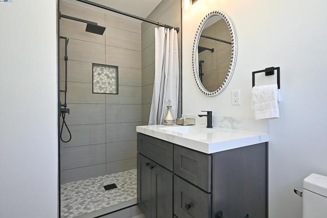3208 McNutt, Walnut Creek CA: https://media.crmls.org/mediaz/590d1008-2886-4d63-a484-71f4704d5513.jpg