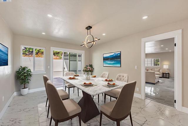 10745 Ridgeview Way, San Jose CA: https://media.crmls.org/mediaz/590f7c43-5f5d-4160-b497-6ba301eea48c.jpg