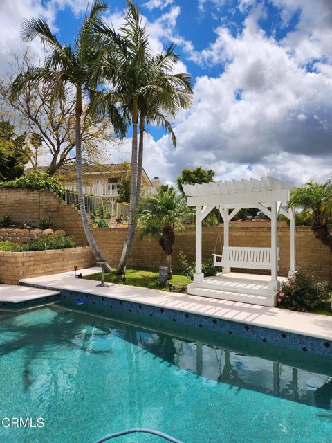 13644 Deering Lane, Moorpark CA: https://media.crmls.org/mediaz/590f9d2f-0af8-492e-985d-319de12dba64.jpg