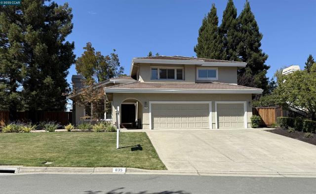 835 Hidden Pond Ct, Lafayette CA: https://media.crmls.org/mediaz/590faa5b-f7b2-4c9e-a662-3e633ffc5aa0.jpg