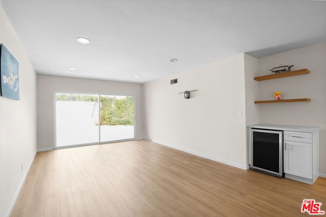 20243 Valerio Street photo 6