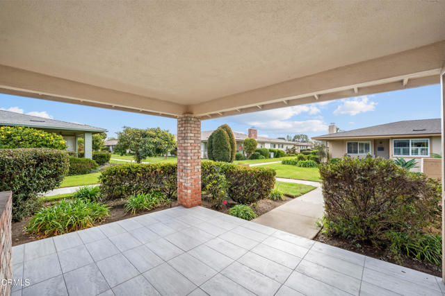 Detail Gallery Image 4 of 20 For 225 E Fiesta Gr, Port Hueneme,  CA 93041 - 2 Beds | 2 Baths