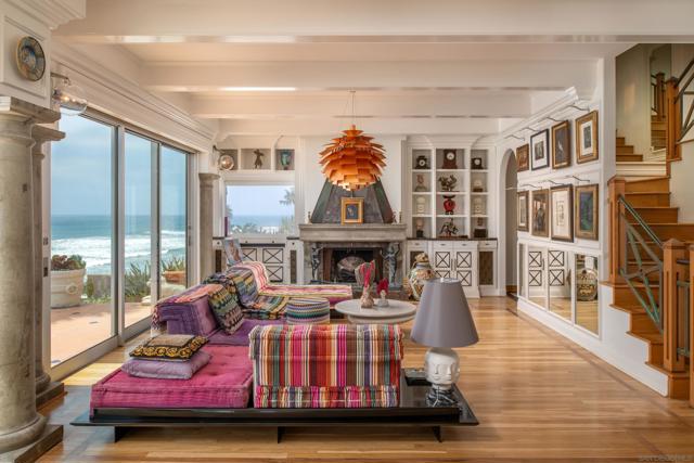 5143 Shore Drive, Carlsbad CA: https://media.crmls.org/mediaz/5912f6cb-689f-4d46-aa62-590c704da366.jpg