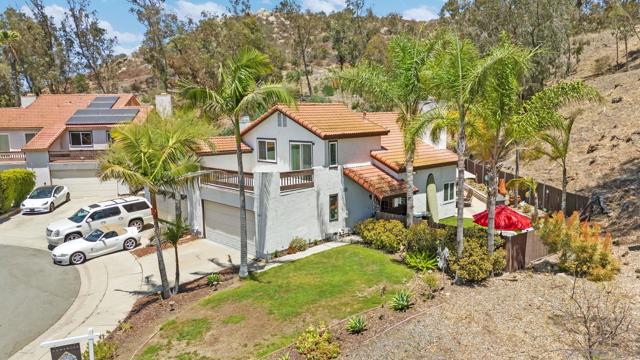 1627 Woodrun Place, El Cajon CA: https://media.crmls.org/mediaz/591355ae-83b8-4333-8640-bbcc478d98f0.jpg