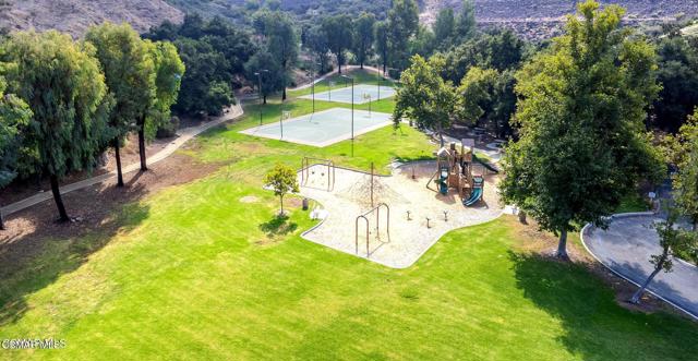 3041 Three Springs Drive, Westlake Village CA: https://media.crmls.org/mediaz/59139514-3d83-4961-909f-666e796a117c.jpg