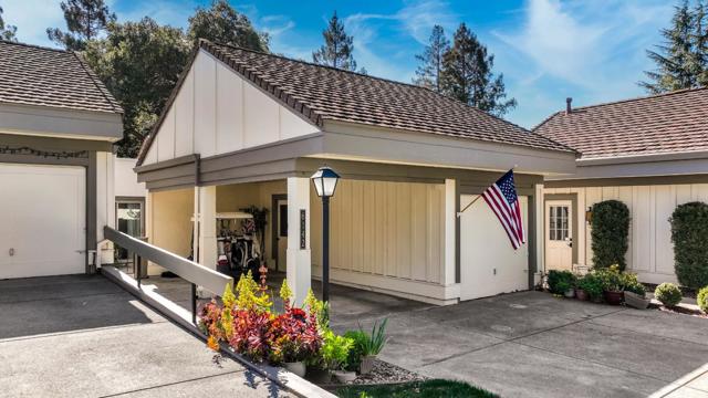 6142 Montgomery Place, San Jose CA: https://media.crmls.org/mediaz/5914de62-3d4a-44b1-87f5-8250016478d9.jpg