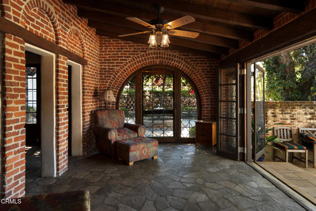 Detail Gallery Image 69 of 75 For 2940 Kuehner Dr, Simi Valley,  CA 93063 - 57 Beds | 40 Baths