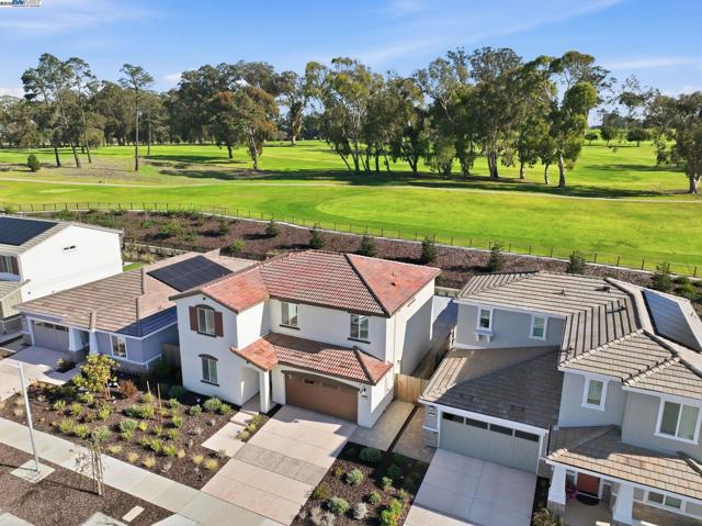 4158 Markovich Ct, Richmond CA: https://media.crmls.org/mediaz/59169294-8543-4e27-a3ba-4cc00d56b94c.jpg