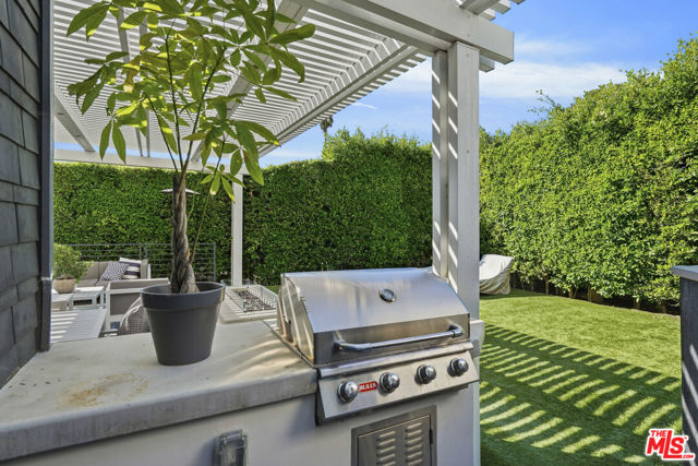 Drew Fenton | 3631 SERRA Road Malibu CA | MLS: 7403357 Drew Fenton | 3631 SERRA Road Malibu CA | MLS: 7403357