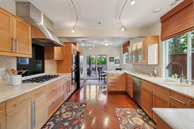 Detail Gallery Image 10 of 35 For 6712 Cantil St, Carlsbad,  CA 92009 - 3 Beds | 2/1 Baths