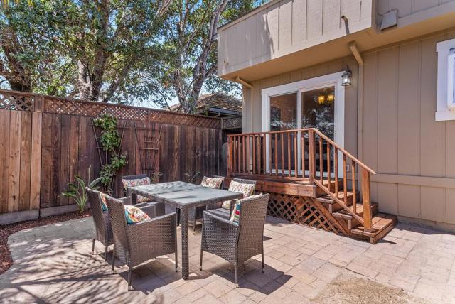 204 Oak Way, Santa Cruz CA: https://media.crmls.org/mediaz/5917aeef-e13c-4c15-95b3-f56c11ce86dc.jpg