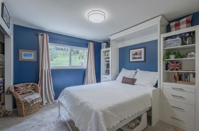 24 Pinehill Way, Monterey CA: https://media.crmls.org/mediaz/5917f317-e557-4f98-ae28-fc64e6e1ef45.jpg